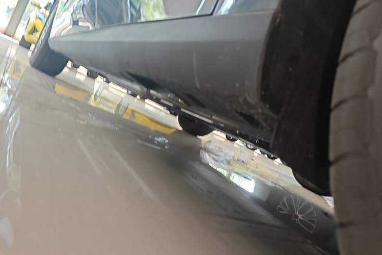 Used Geely Galaxy Stellar 6 2026 Model 125km Free-Style Edition Left Side Sill