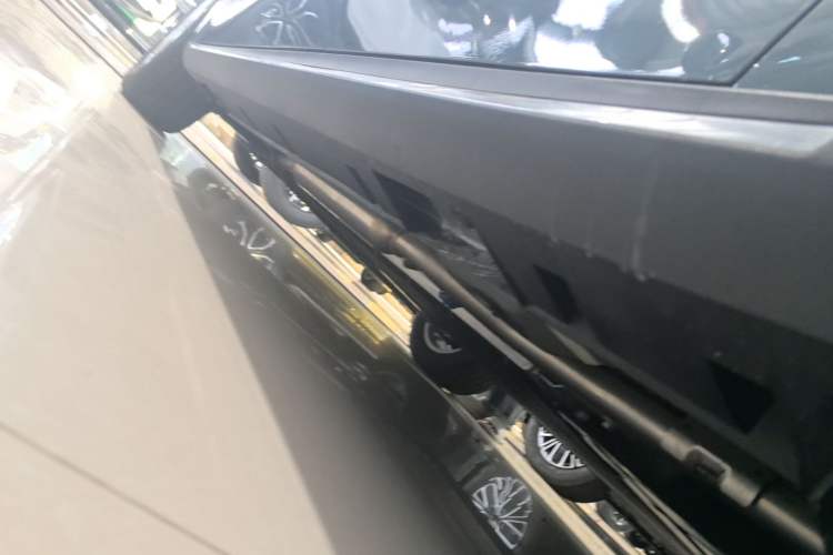 Used Geely Galaxy Stellar 6 2026 Model 125km Long-range Edition Left Side Sill
