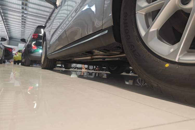 Used Geely Galaxy Stellar 6 2026 Model 125km Long-range Edition Left Side Sill