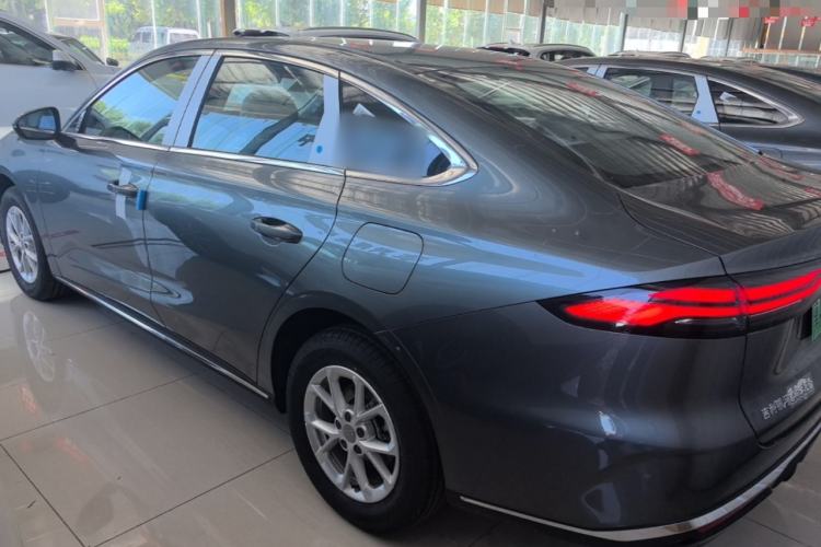 Used Geely Galaxy Stellar 6 2026 Model 125km Long-range Edition Rear Left 45 Deg