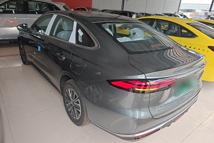 Used Geely Galaxy Stellar 6 2026 Model 125km Free-Style Edition Rear Left 45 Deg