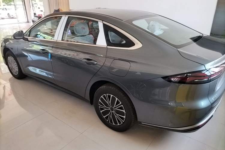 Used Geely Galaxy Stellar 6 2026 Model 125km Free-Style Edition Rear Left 45 Deg
