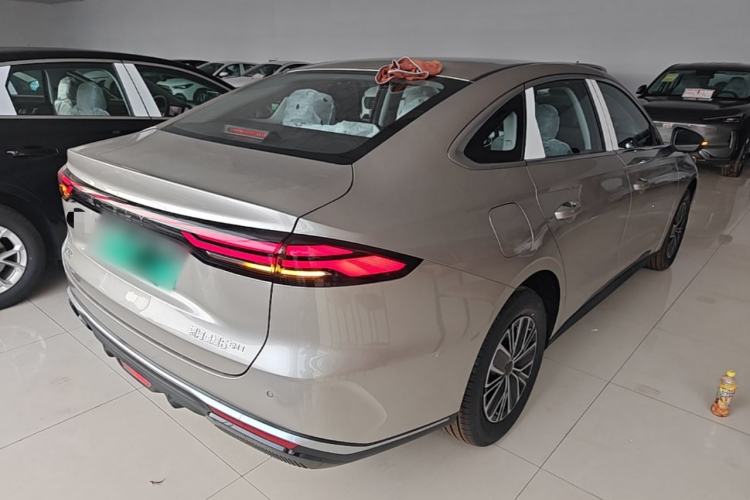 Used Geely Galaxy Stellar 6 2026 Model 125km Free-Style Edition Rear Right 45 Deg