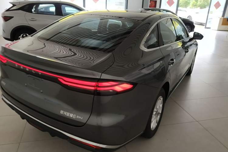 Used Geely Galaxy Stellar 6 2026 Model 125km Long-range Edition Rear Right 45 Deg