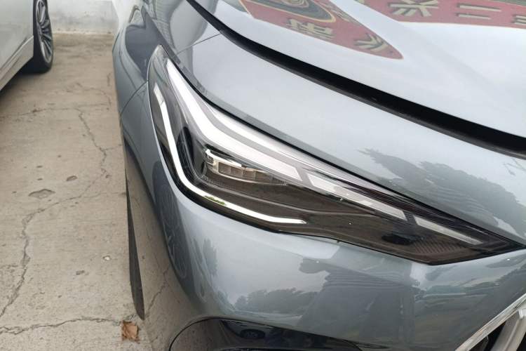 Used Geely Galaxy Stellar 6 2026 Model 125km Free-Style Edition Right Front Headlight