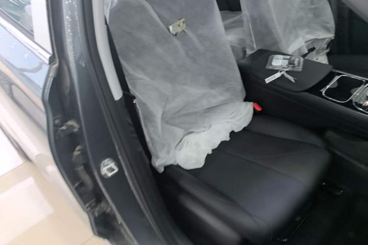 Used Geely Galaxy Stellar 6 2026 Model 125km Long-range Edition Right Front Seat