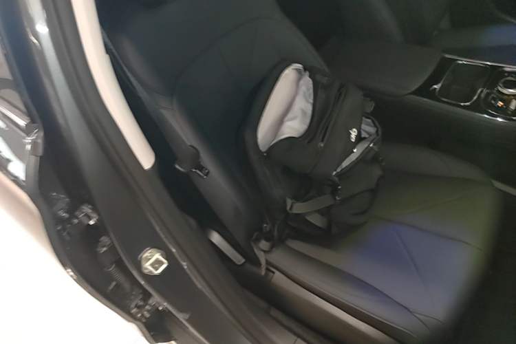 Used Geely Galaxy Stellar 6 2026 Model 125km Long-range Edition Right Front Seat
