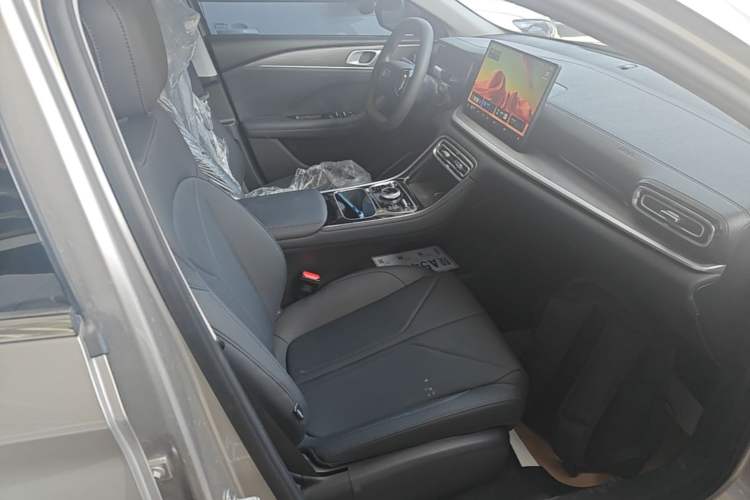Used Geely Galaxy Stellar 6 2026 Model 60km Sailing Edition Right Front Seat