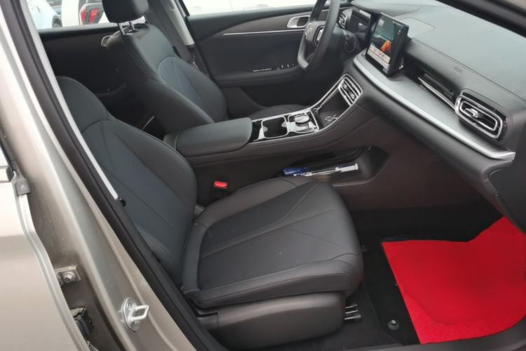 Used Geely Galaxy Stellar 6 2026 Model 125km Free-Style Edition Right Front Seat