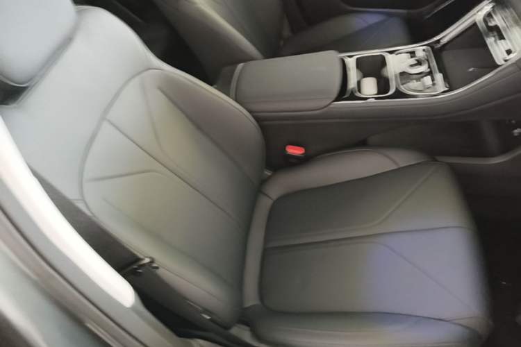 Used Geely Galaxy Stellar 6 2026 Model 125km Long-range Edition Right Front Seat