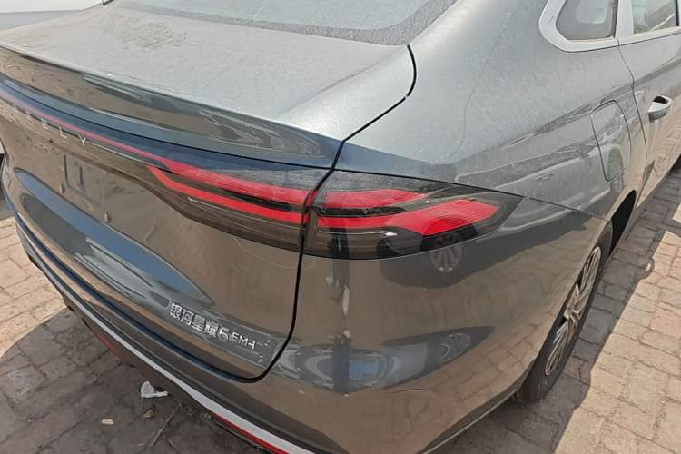 Used Geely Galaxy Stellar 6 2026 Model 60km Free-Style Edition Right Rear Taillight