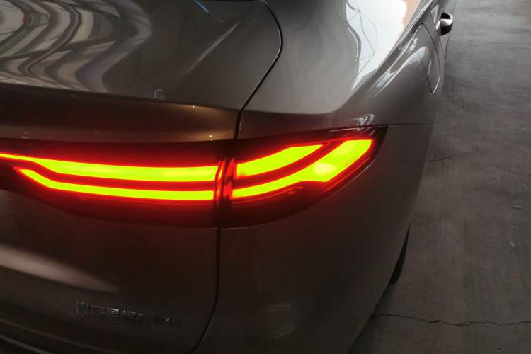 Used Geely Galaxy Stellar 6 2026 Model 60km Sailing Edition Right Rear Taillight