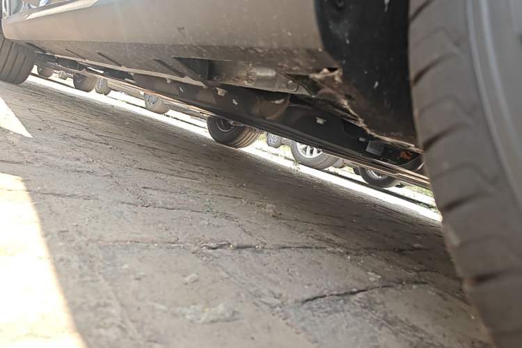 Used Geely Galaxy Stellar 6 2026 Model 60km Free-Style Edition Right Side Sill