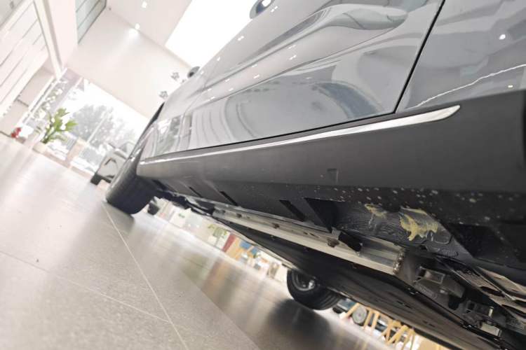 Used Geely Galaxy Stellar 6 2026 Model 125km Exploration+ Edition Right Side Sill