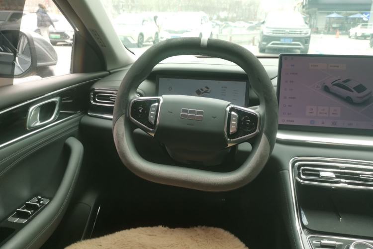 Used Geely Galaxy Stellar 6 2026 Model 125km Long-range Edition Steering Wheel