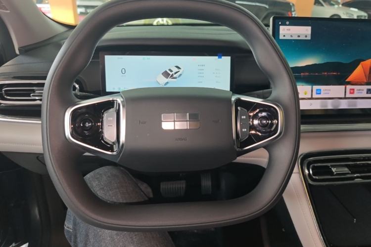 Used Geely Galaxy Stellar 6 2026 Model 125km Long-range Edition Steering Wheel