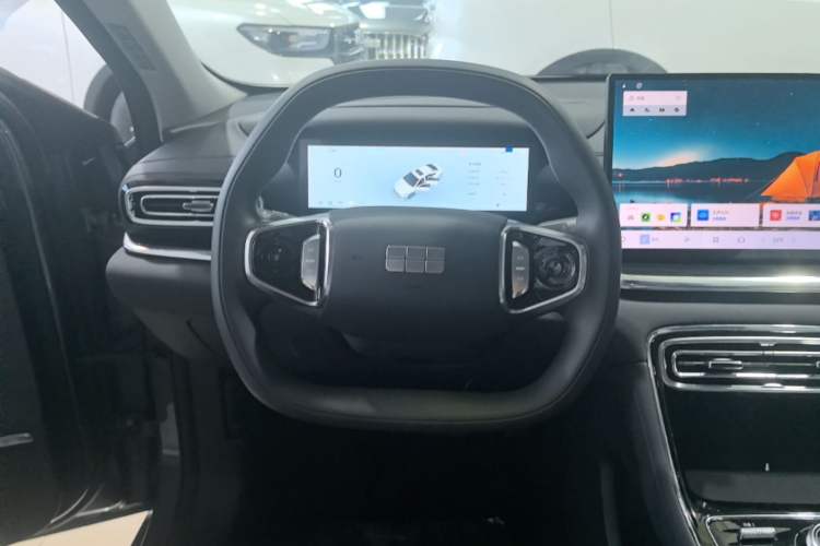 Used Geely Galaxy Stellar 6 2026 Model 125km Long-range Edition Steering Wheel