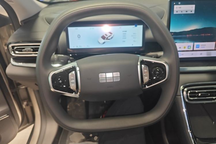 Used Geely Galaxy Stellar 6 2026 Model 125km Long-range Edition Steering Wheel