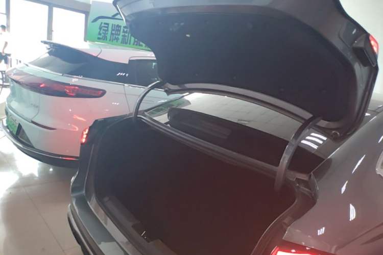 Used Geely Galaxy Stellar 6 2026 Model 60km Sailing Edition Trunk