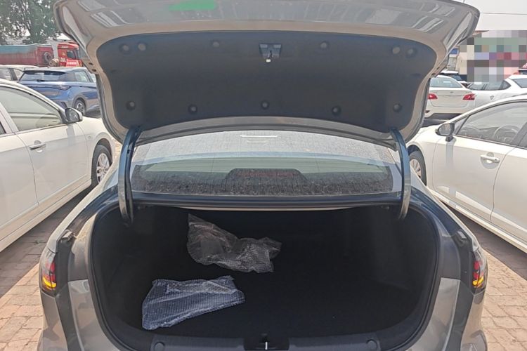 Used Geely Galaxy Stellar 6 2026 Model 60km Free-Style Edition Trunk