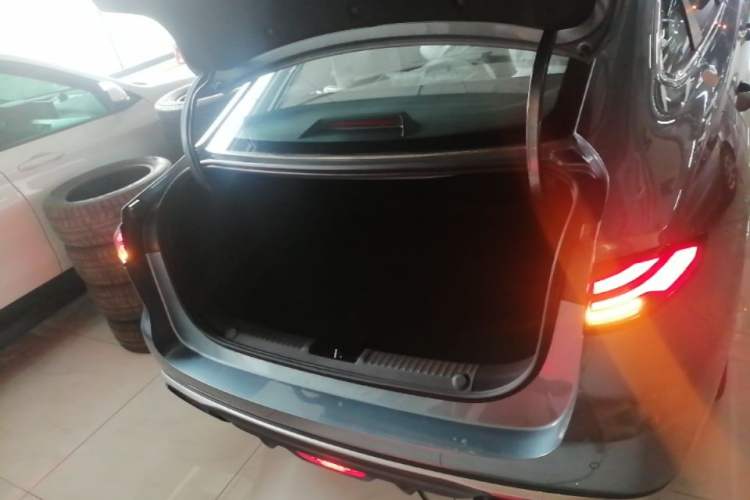 Used Geely Galaxy Stellar 6 2026 Model 125km Free-Style Edition Trunk
