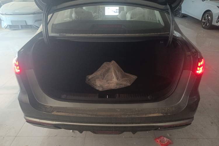 Used Geely Galaxy Stellar 6 2026 Model 60km Sailing Edition Trunk