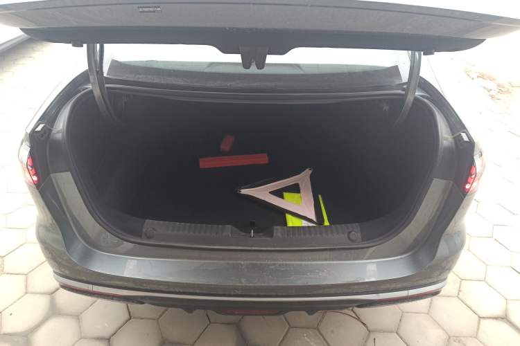 Used Geely Galaxy Stellar 6 2026 Model 60km Sailing Edition Trunk