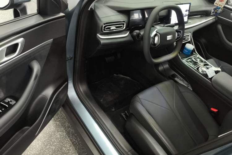 Used Geely Galaxy Stellar 6 2026 Model 60km Free-Style Edition Driver Seat