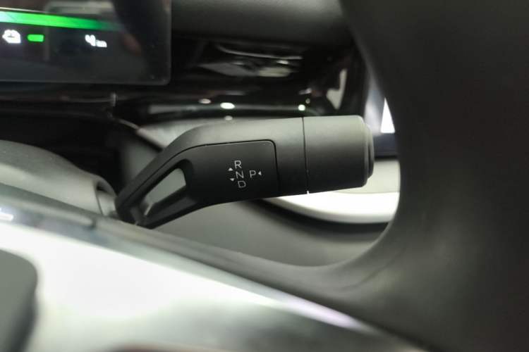 Used Geely Galaxy Stellar 6 2026 Model 60km Free-Style Edition Gear Lever