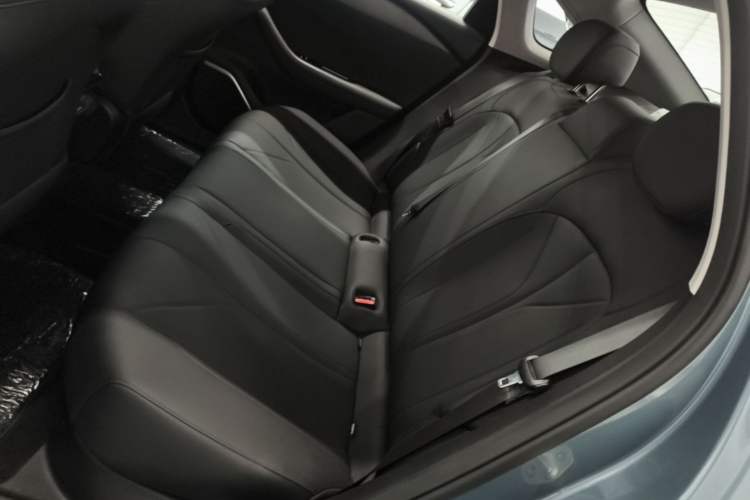 Used Geely Galaxy Stellar 6 2026 Model 60km Free-Style Edition Left Rear Seat