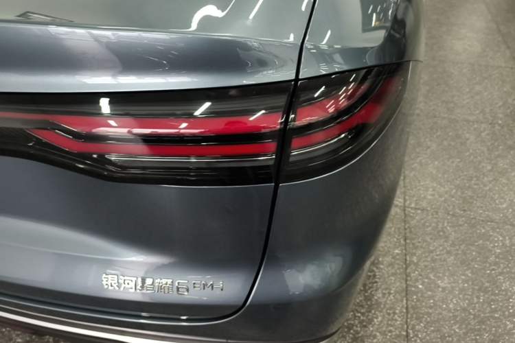 Used Geely Galaxy Stellar 6 2026 Model 60km Free-Style Edition Right Rear Taillight