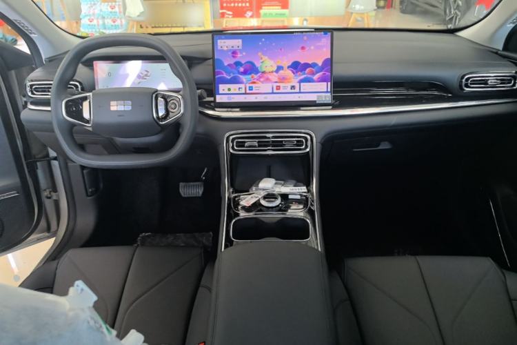 Used Geely Galaxy Stellar 6 2026 Model 125km Long-range Edition Center Console