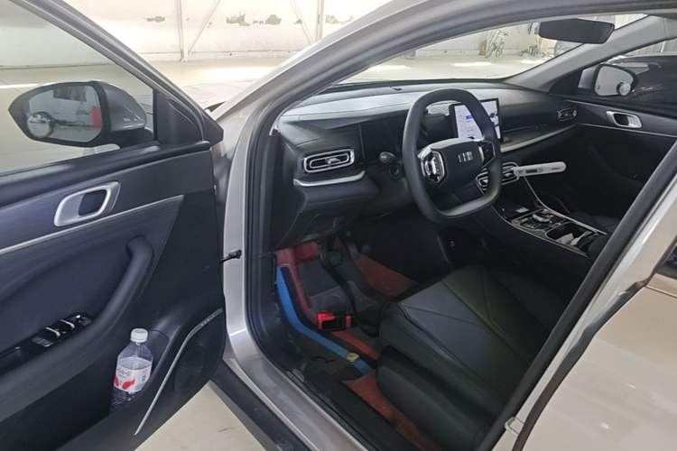 Used Geely Galaxy Stellar 6 2026 Model 60km Free-Style Edition Driver Seat