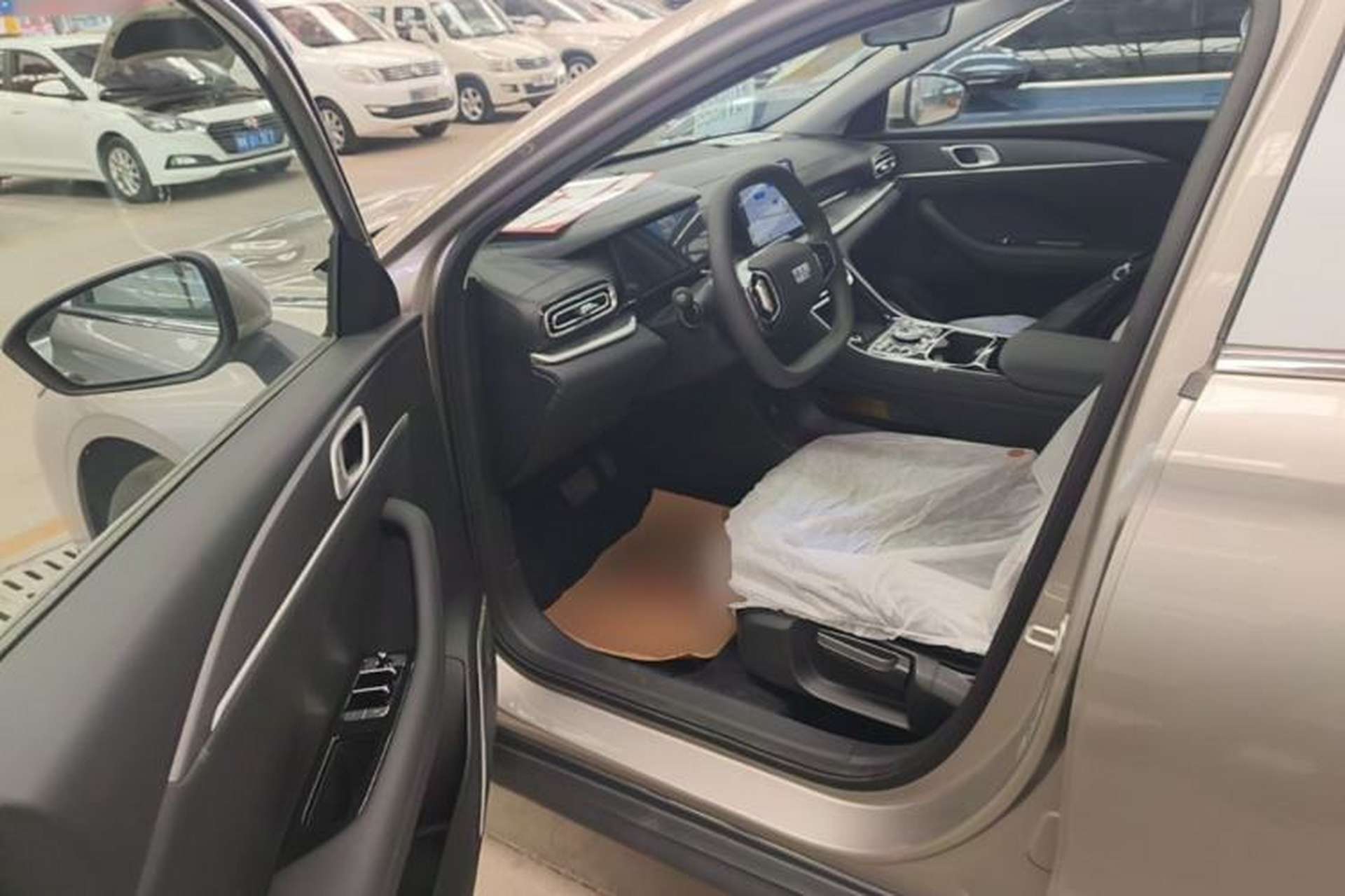 Used Geely Galaxy Stellar 6 2026 Model 125km Free-Style Edition Driver Seat