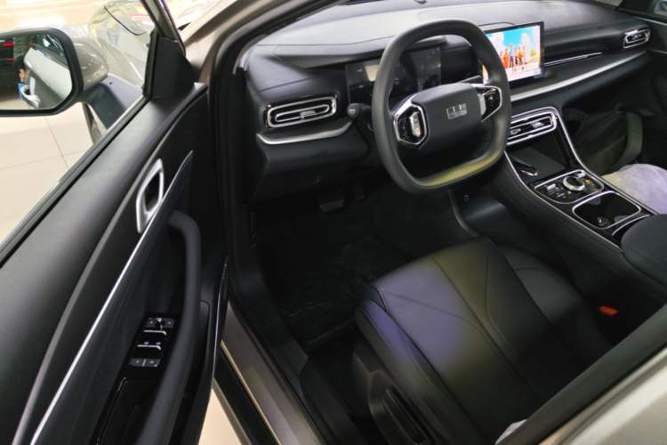 Used Geely Galaxy Stellar 6 2026 Model 125km Free-Style Edition Driver Seat