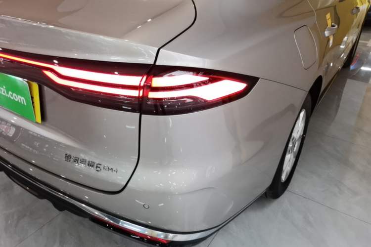 Used Geely Galaxy Stellar 6 2026 Model 60km Exploration Edition Exterior 3