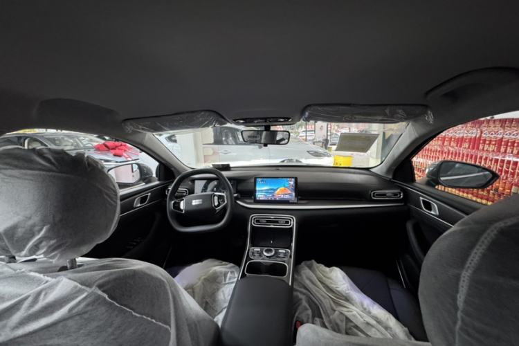 Used Geely Galaxy Stellar 6 2026 Model 125km Free-Style Edition Interior 2