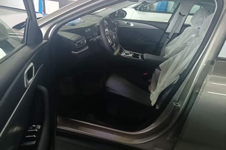 Used Geely Galaxy Stellar 6 2026 Model 125km Free-Style Edition Left Front Seat