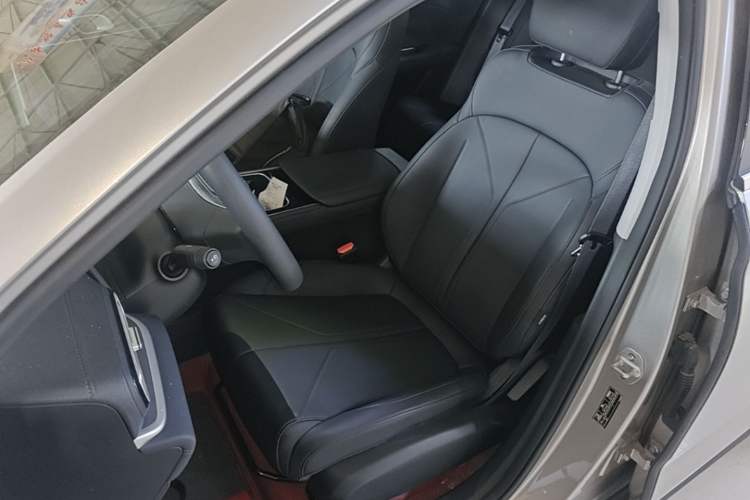 Used Geely Galaxy Stellar 6 2026 Model 60km Free-Style Edition Left Front Seat