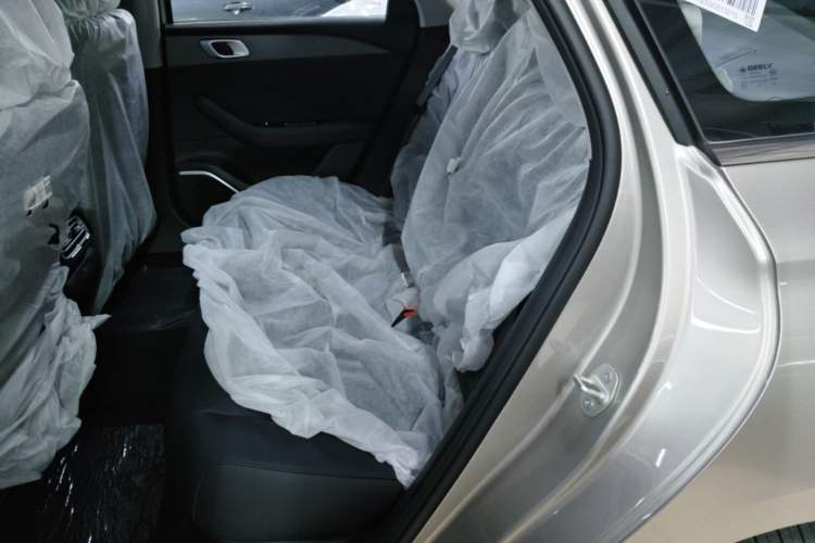 Used Geely Galaxy Stellar 6 2026 Model 125km Free-Style Edition Left Rear Seat