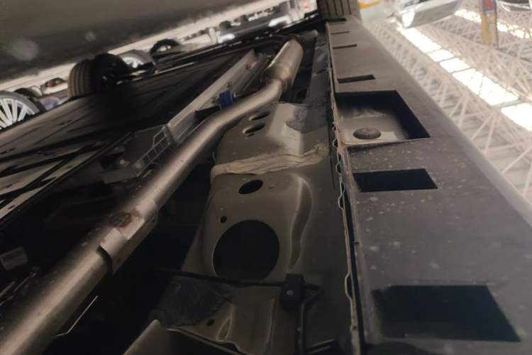 Used Geely Galaxy Stellar 6 2026 Model 125km Free-Style Edition Left Side Sill
