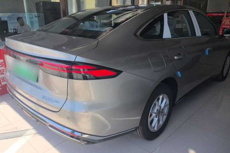 Used Geely Galaxy Stellar 6 2026 Model 125km Long-range Edition Rear Right 45 Deg