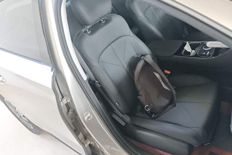 Used Geely Galaxy Stellar 6 2026 Model 60km Free-Style Edition Right Front Seat