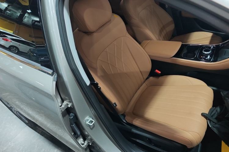 Used Geely Galaxy Stellar 6 2026 Model 125km Starship Edition Right Front Seat