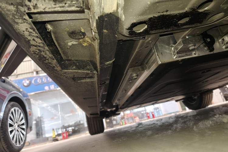 Used Geely Galaxy Stellar 6 2026 Model 125km Free-Style Edition Right Side Sill