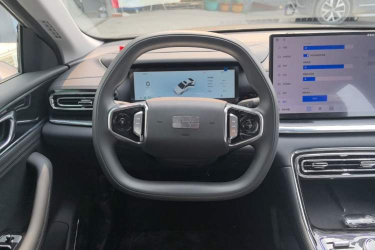 Used Geely Galaxy Stellar 6 2026 Model 125km Long-range Edition Steering Wheel