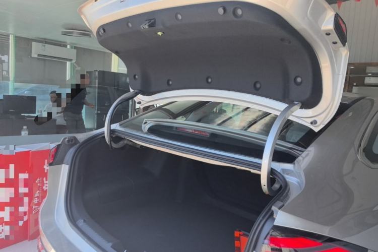 Used Geely Galaxy Stellar 6 2026 Model 125km Long-range Edition Trunk