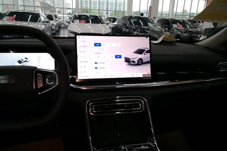 Used Geely Galaxy Stellar 6 2026 Model 125km Long-range Edition Audio And AC Panel