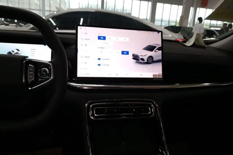 Used Geely Galaxy Stellar 6 2026 Model 125km Long-range Edition Audio And AC Panel