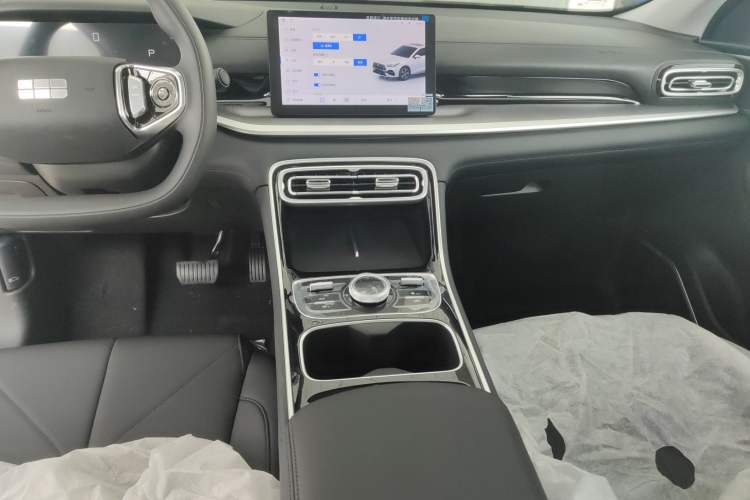 Used Geely Galaxy Stellar 6 2026 Model 125km Free-Style Edition Audio And AC Panel